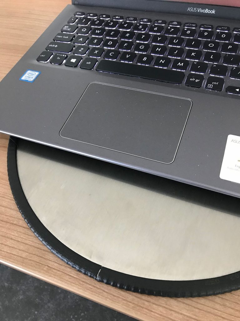 Energy plate under laptop