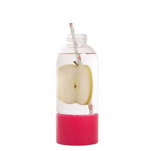 Bo-Bottle Trinkflasche Obstbecher rot mit Wasser und Apfelschnitz, Strohhalm